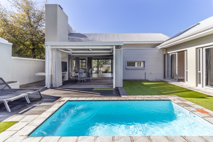 3 Bedroom Property for Sale in Vrykyk Western Cape